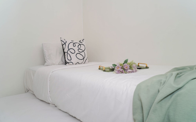 Neat And Nice 2Br At Apartment Bassura City