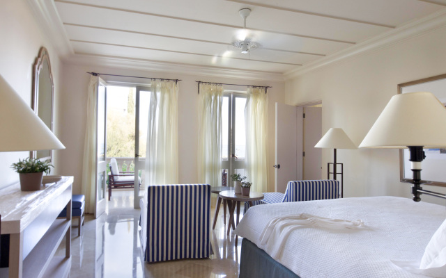 Anassa Hotel