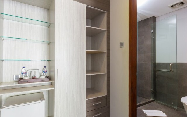 RedDoorz Plus @ Troppozone Legian