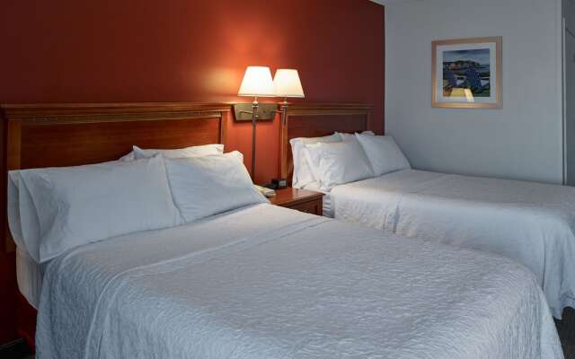 Hampton Inn Portland Airport