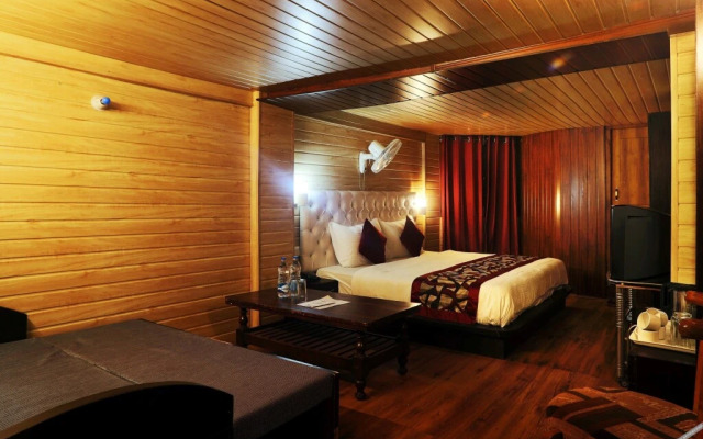 Hotel Moon