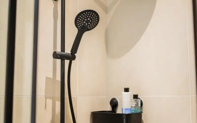 Blithe 4 Bedroom Apartment 105m2 -ss177b-