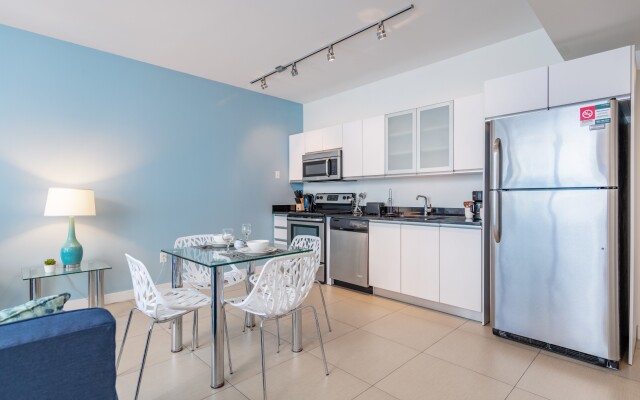 Churchill Suites Monte Carlo Miami Beach
