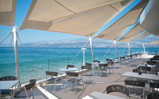 Grand hotel View