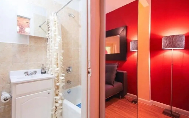 Hamilton Heights Stylish Apartments