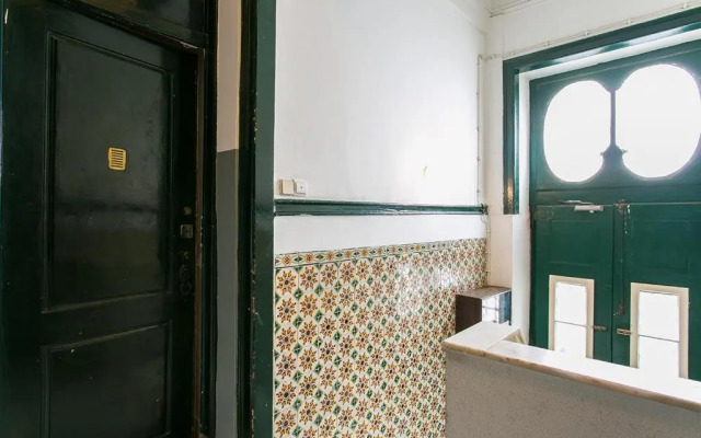 LovelyStay - Cozy 3BDR Apartment in Estrela