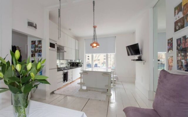 5 Storey 5 Bedroom House in Kilburn