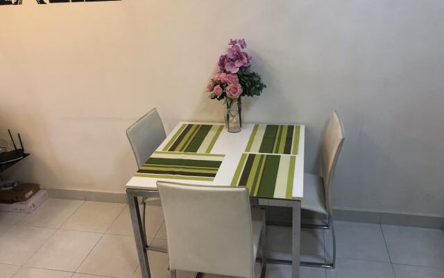 Cozy Homestay at Main Place