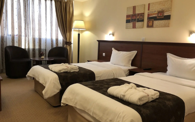 Hotel Favorit
