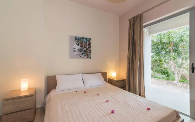 Villa Verano - Spacious 5-bdr & 5-bth Villa
