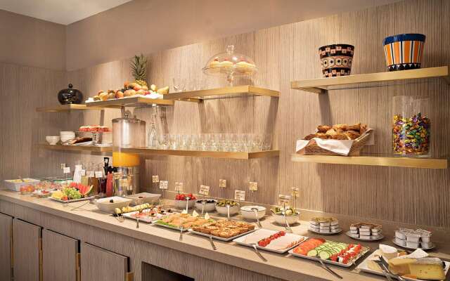 Hotel Rochester Champs Elysees