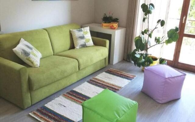 Attractive apartment in Crone with garden