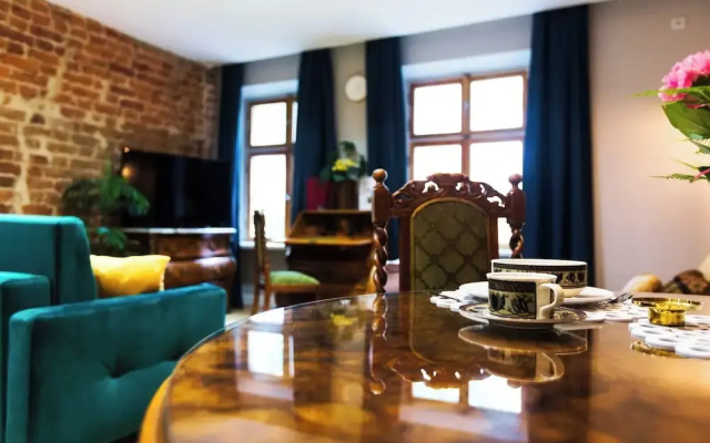 Luxury Royal Apartment