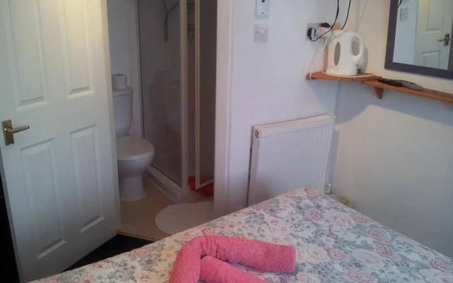 The Osborne - Guest house