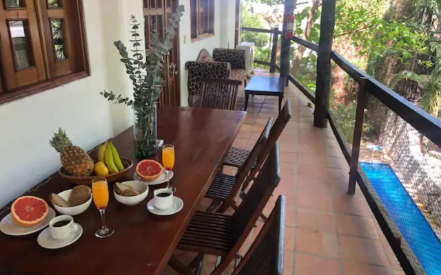 Siesta Fiesta Apartments By Bawa