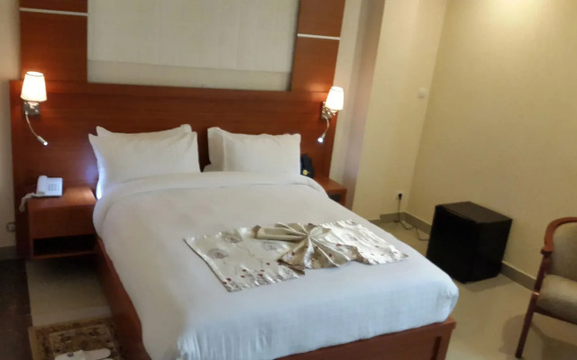 C fun Addis Hotel