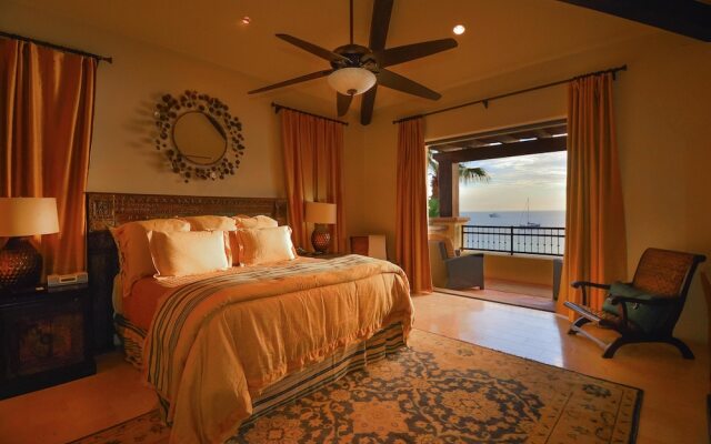 Opulent Medano Beachfront Villa W/beach Club Access: Hacienda Villa 11