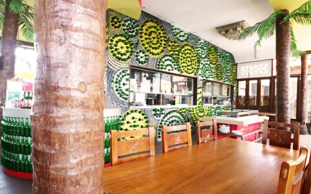 RedDoorz near Simpang Siur Kuta