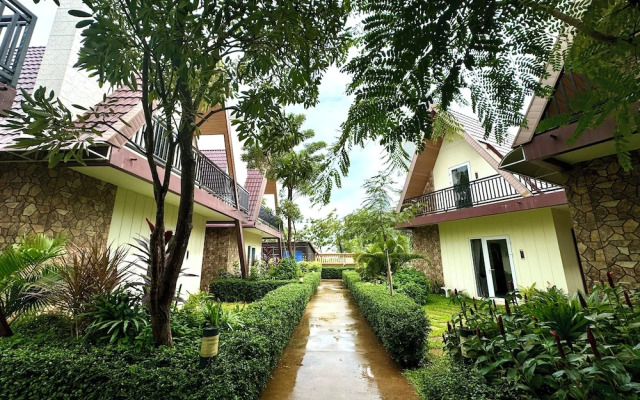 La Fairy Garden Resort