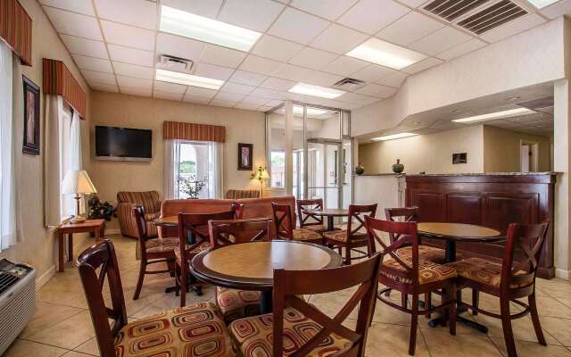 Quality Inn & Suites Covington