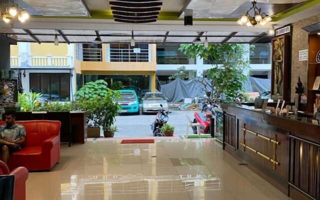 Lavender Patong Hotel