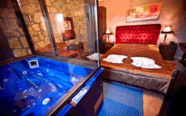 Silva Suites