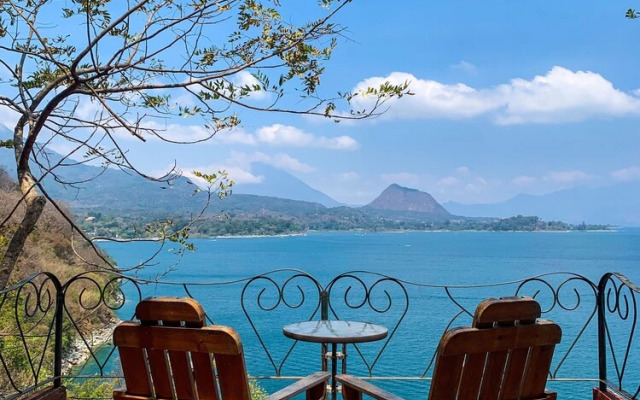 Atitlan Oasis Eco Hotel and Spa Kaalpul