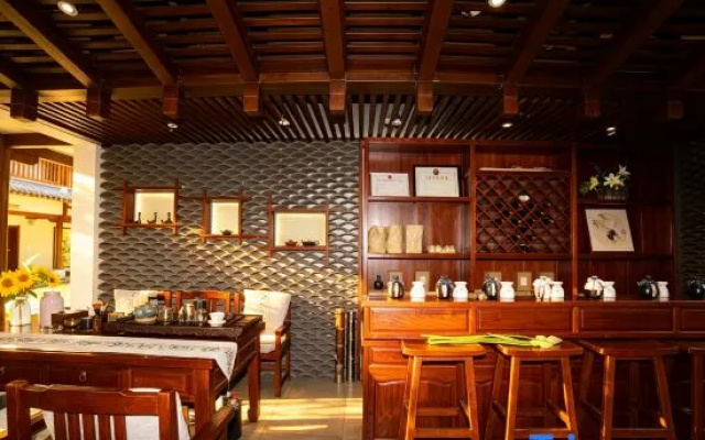 Puzhehei pinxiangge heyuan inn