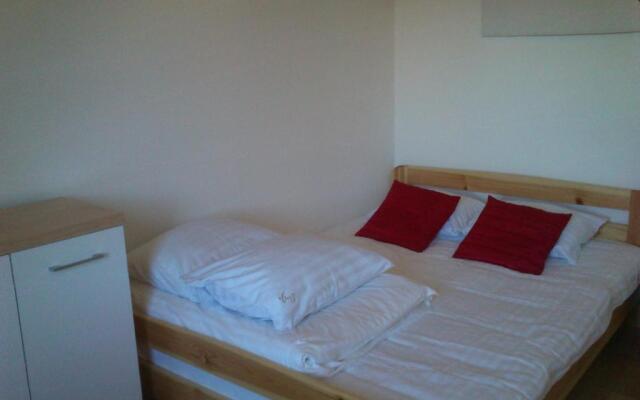 Domki letniskowe,apartamenty Wczasowa 8a