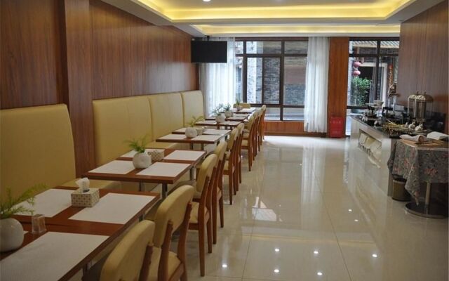 Ji Hotel (CCNICEC, Chengdu)