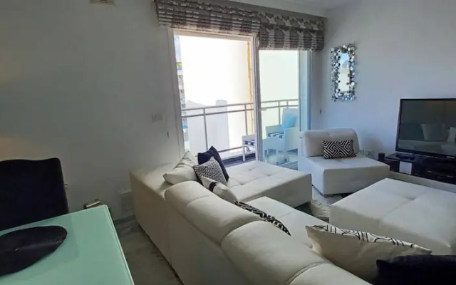 Sea Front Luxury Living Apartment in Sousse