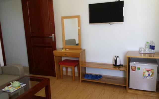 Nam Viet Hotel