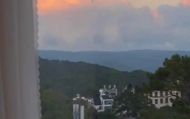 The Gate Boutique Hotel Da Lat