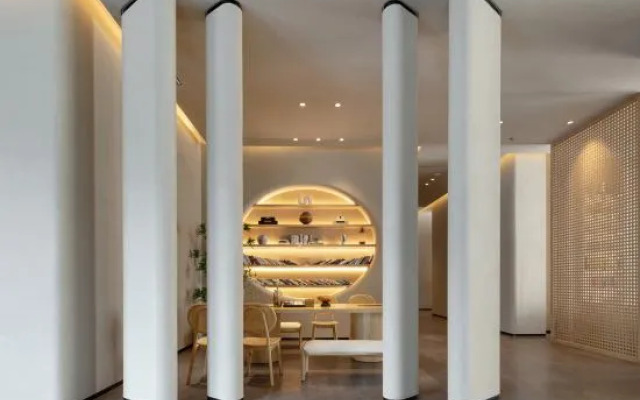 Atour Hotel Taizhou Jiaojiang Xueyuan Road