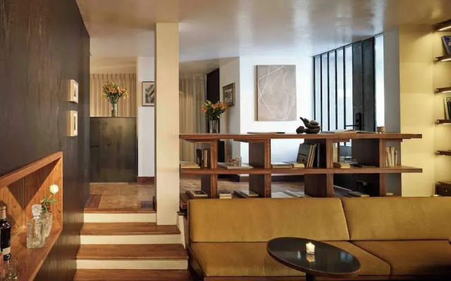 Hotel Dama