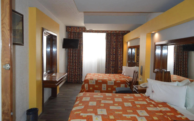 Hotel Mina