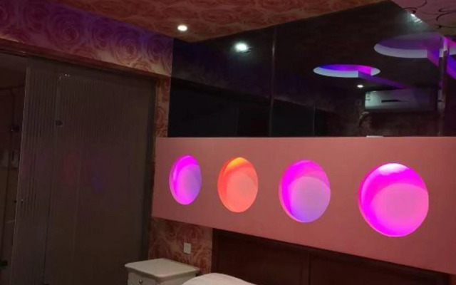 Dishuiwan Fashion Hotel