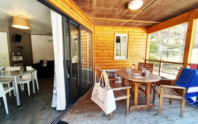 Camping La Pinatelle