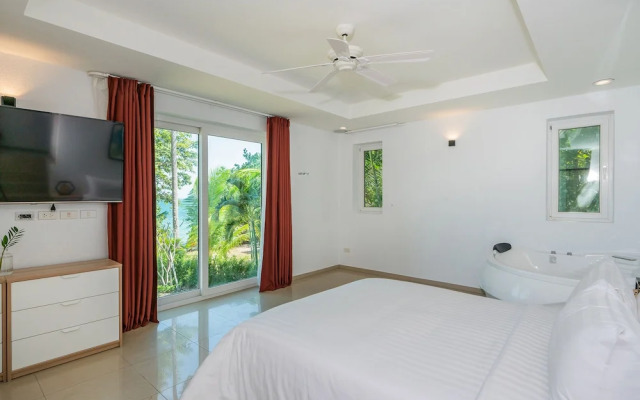 Coral Cove Beachfront Villa - Koh Chang