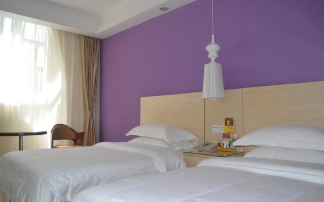 No.8 Hotel Chain