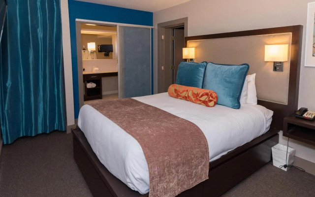 City Loft Hotel