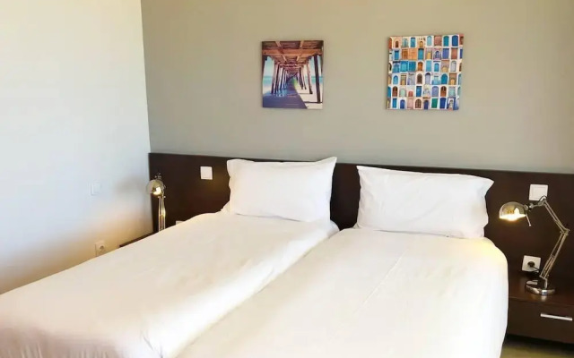 Amazing Sunset Golf-course Villa for up to 7