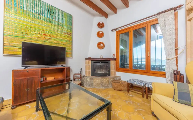 Can Mir in Mallorca With 4 Bedrooms and 3 Bathrooms - Cottages_and_Houses in Alcudia - Photo 3