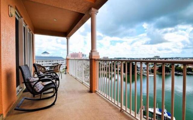 Harborview Grande 701