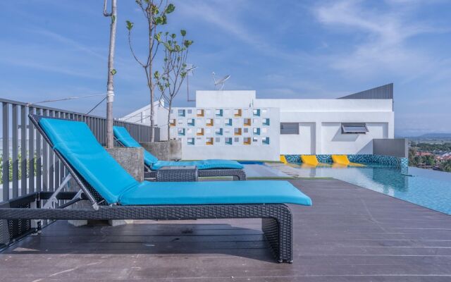 Oyo Home 89574 Studio Imperio