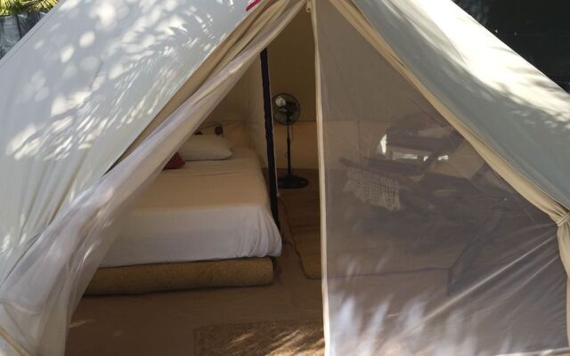 Playa Las Palmas Glamping Tulum