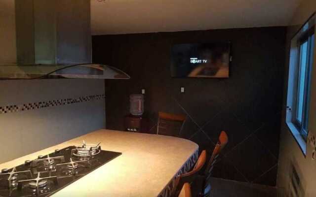 Casa La Gloria Cerca de las Piramides