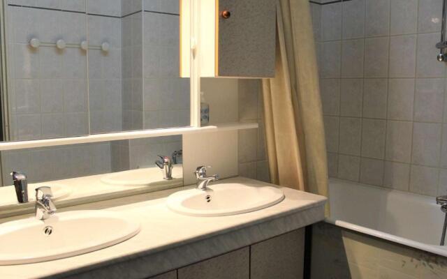 Appartement Vars, 1 pièce, 6 personnes - FR-1-330B-32