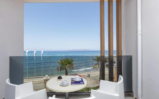 Golden Bay Boutique Hotel & Bungalows