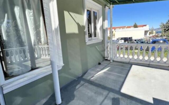 Sotiri's Art House
